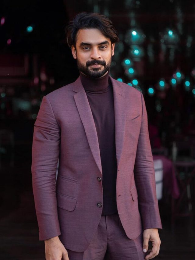 Watch the Best of Tovino Thomas – Malayalam Movies Streaming on Sun NXT